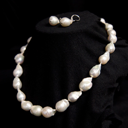White Freshwater Baroque Pearl Suite
